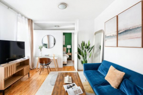 139-3E West Village 1BR best value